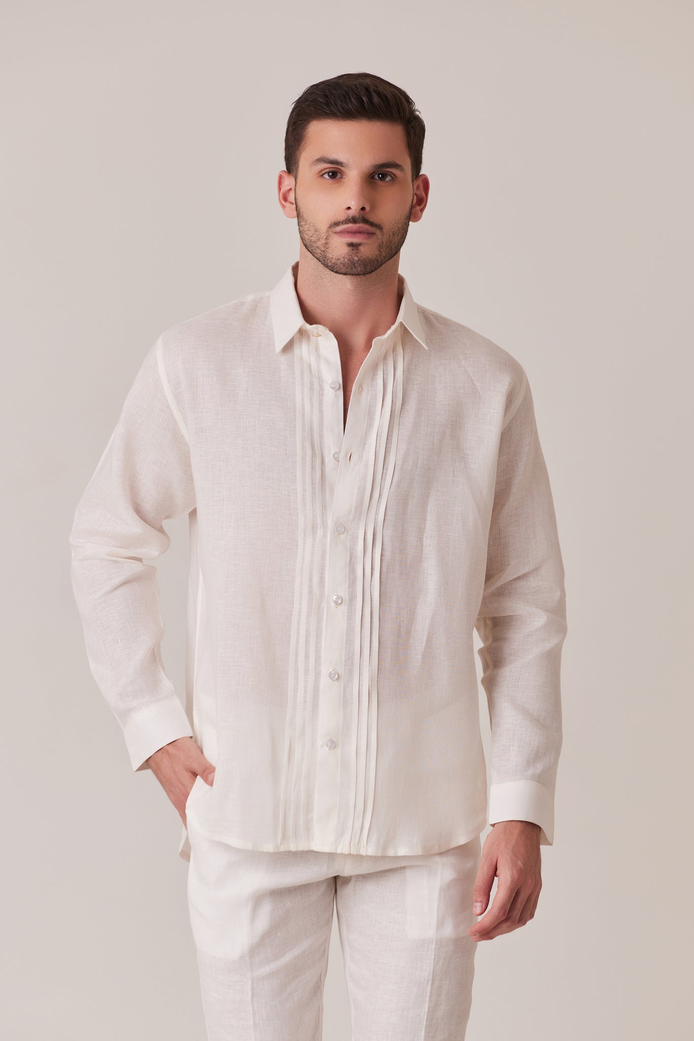CAMISA DE LINO DE ALFORZAS OFF WHITE