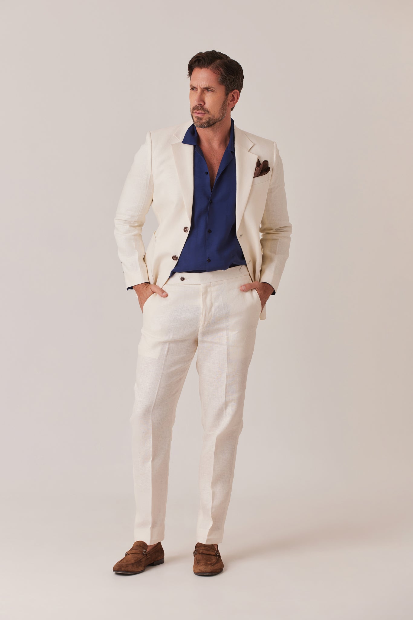 SUIT EN LINO OFF WHITE